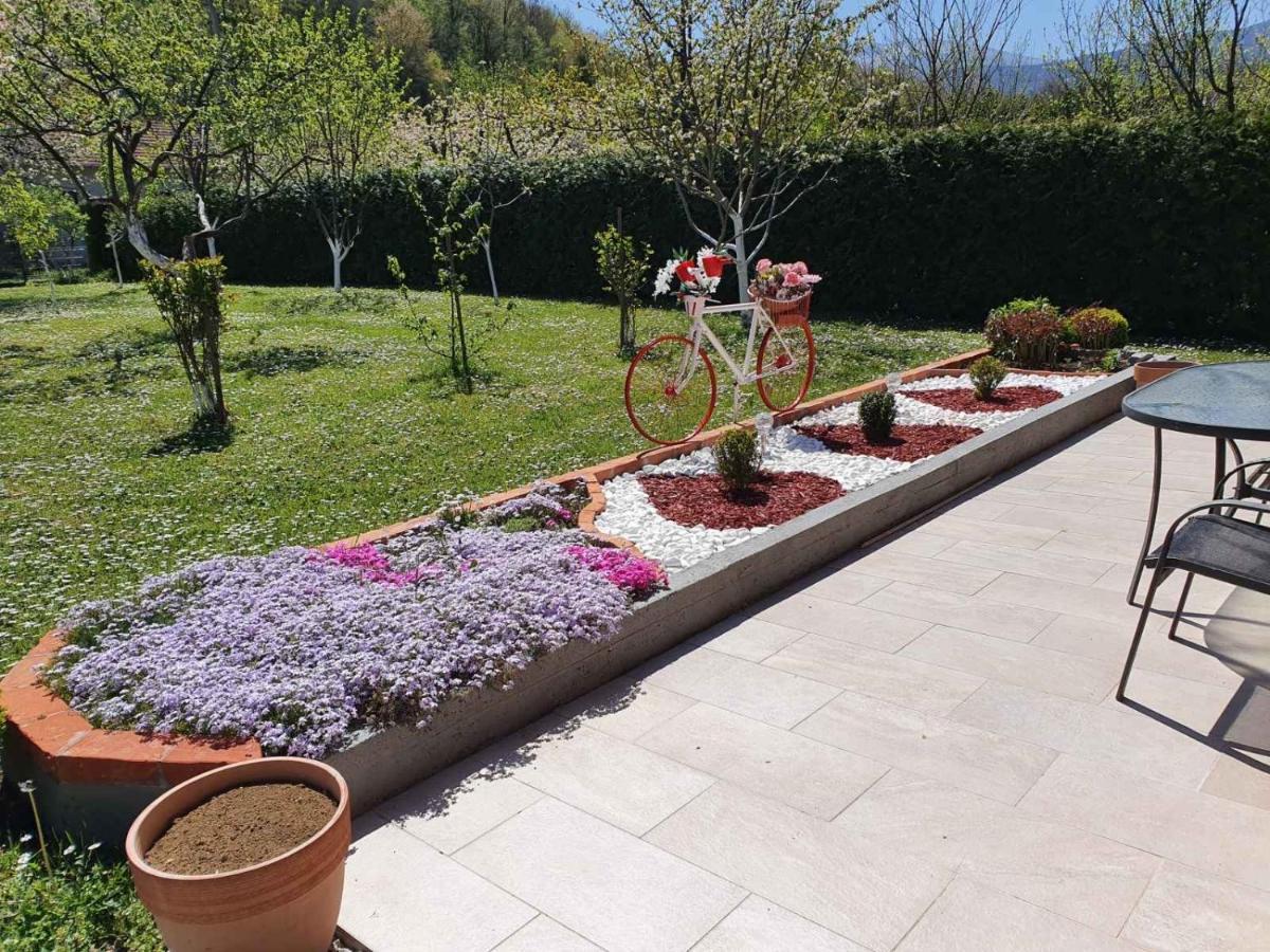 Home Eden Dobrenica Bihać Εξωτερικό φωτογραφία